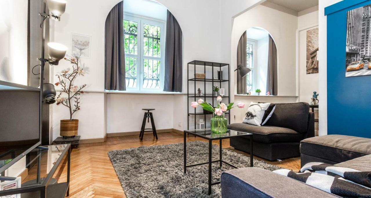Hintown Castle Mansion Apartment Milan Luaran gambar